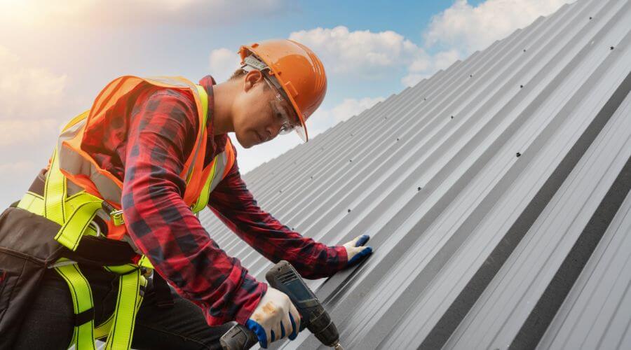 Professional metal roof installation in Grand Chain, IL